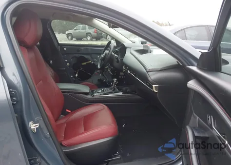 2022 Mazda Cx-30 Carbon Edition from USA, damaged, VIN 3MVDMBCL1NM437662